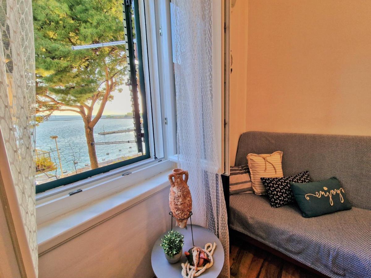 Pirates' Bay Apartment - Омиш Экстерьер фото